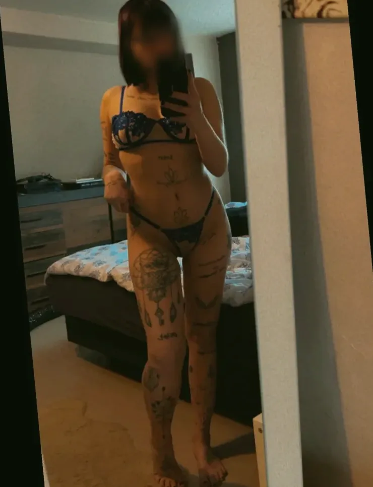 Alberte, 26